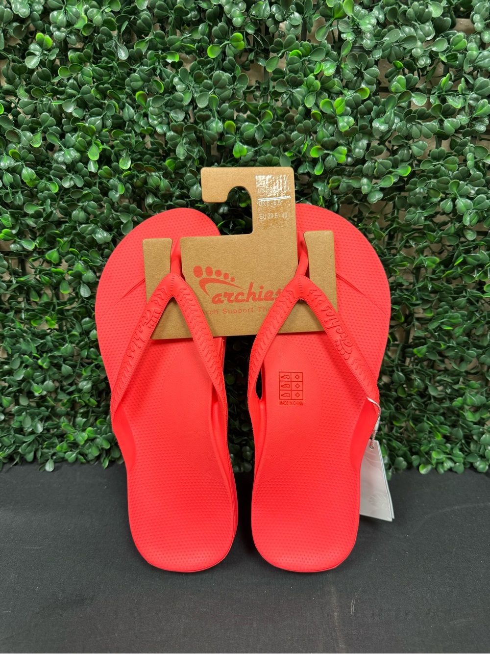 Archies Arch Support Flip Flops - Men’s 7/Women’s 8
